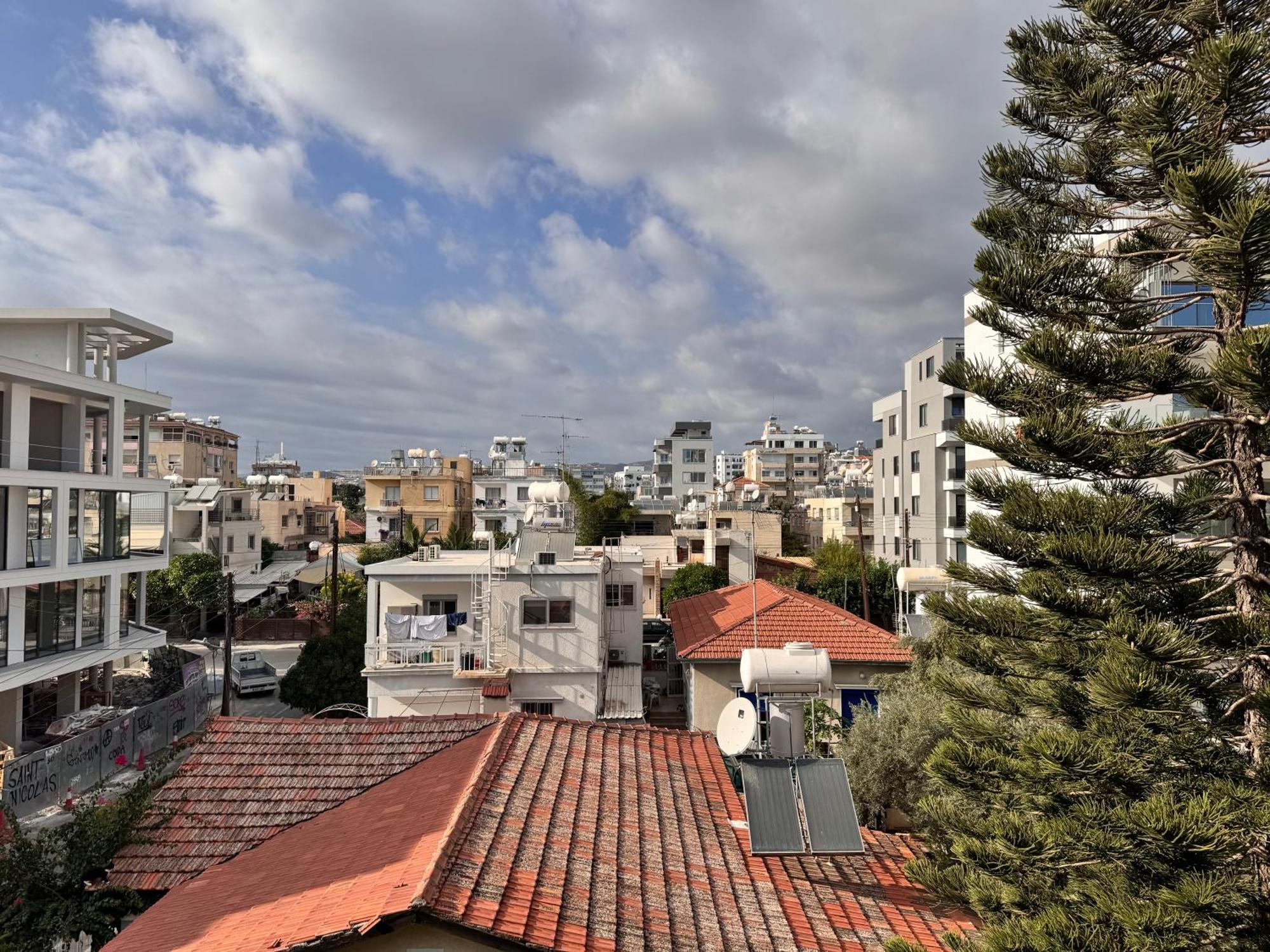 Metro Court Apartments Limassol Zimmer foto